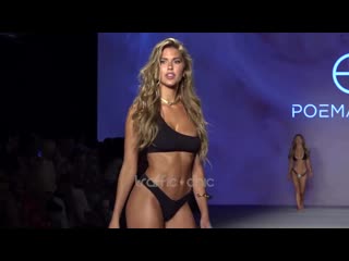 best models in traffic chic kara del toro parai so miami beach big tits big ass natural tits